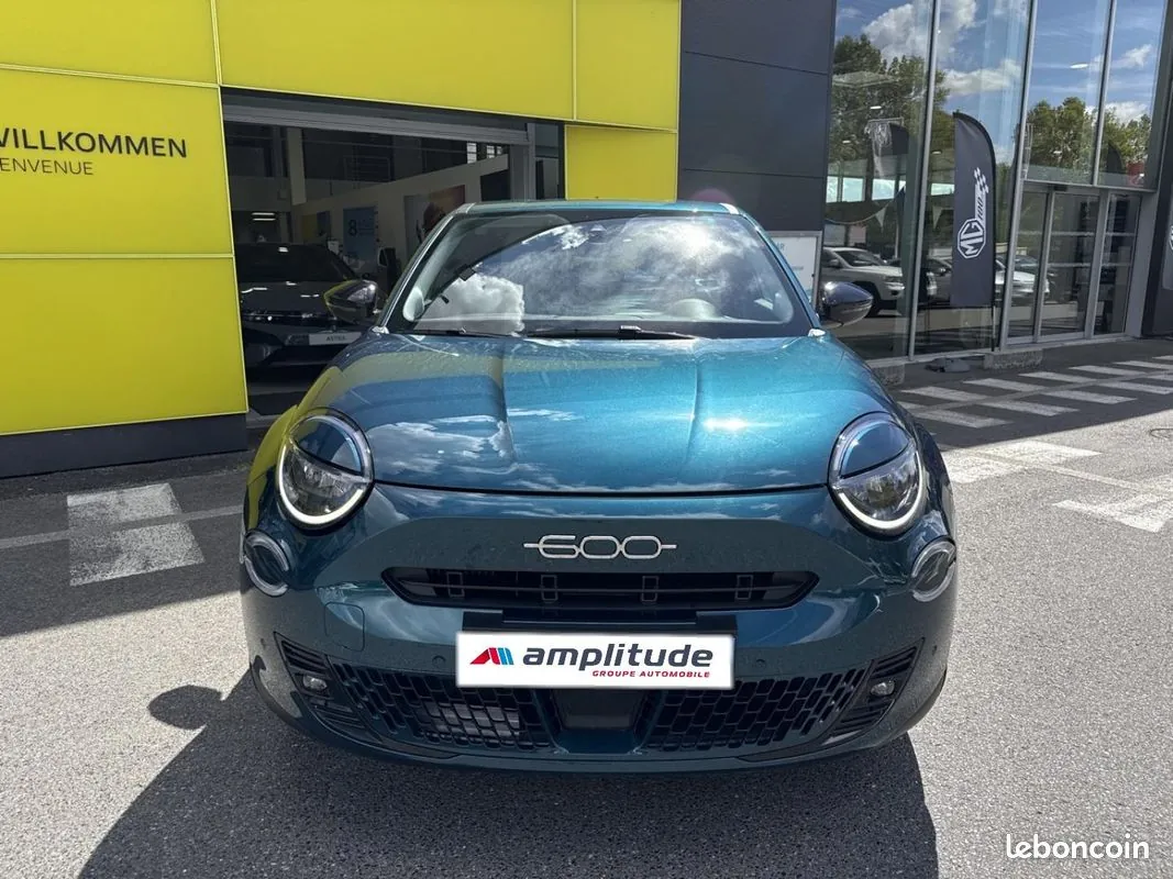 Fiat 600 2025 photo 2