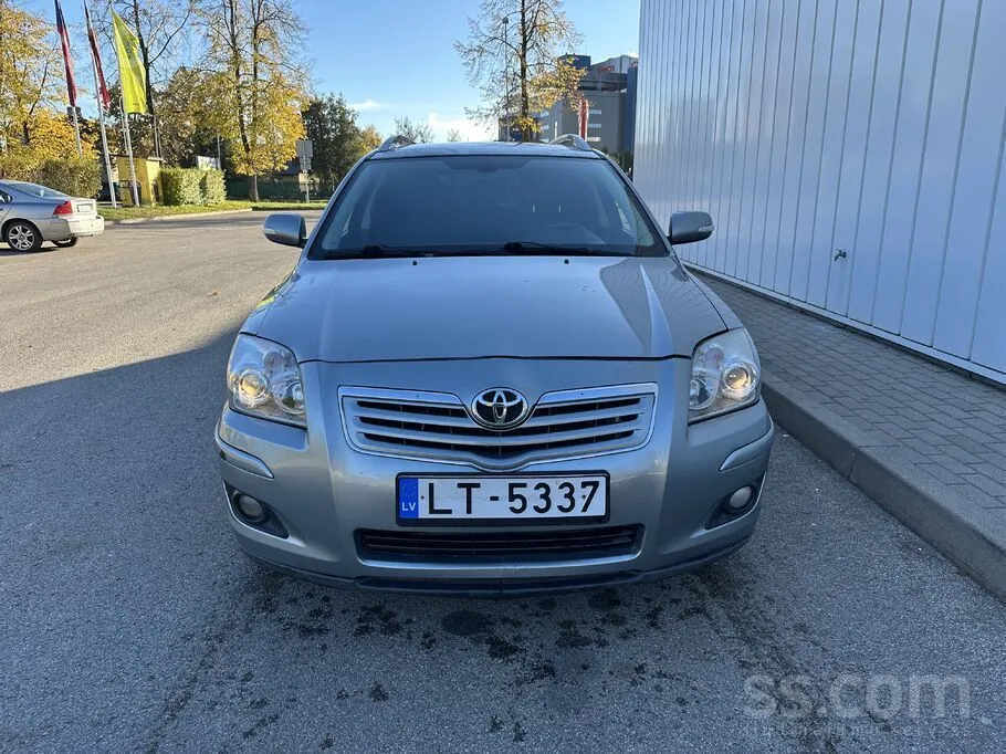 Toyota Avensis 2007 photo 2