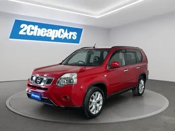 Nissan X-Trail 2013 photo 2