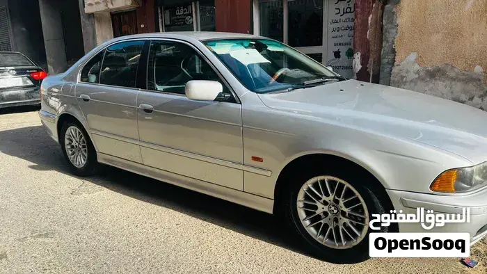 BMW 5 Series 2002 photo 4