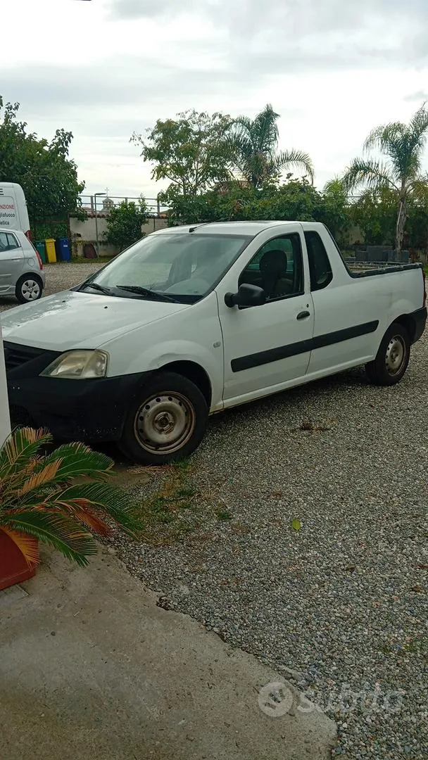 Dacia Logan 2010 photo 4