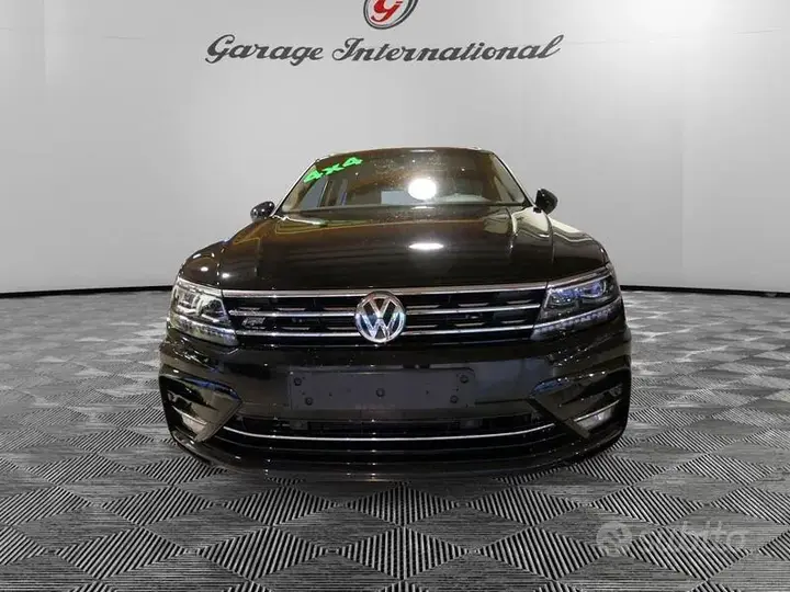 Volkswagen Tiguan 2018 photo 2