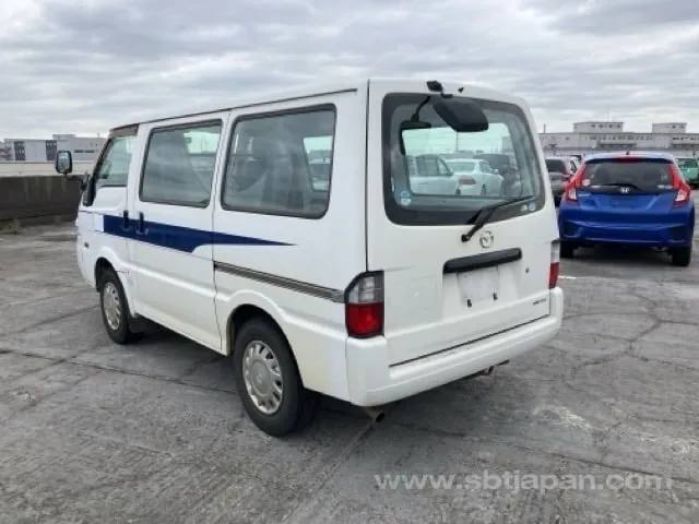 Mazda Bongo Van 2017 photo 5