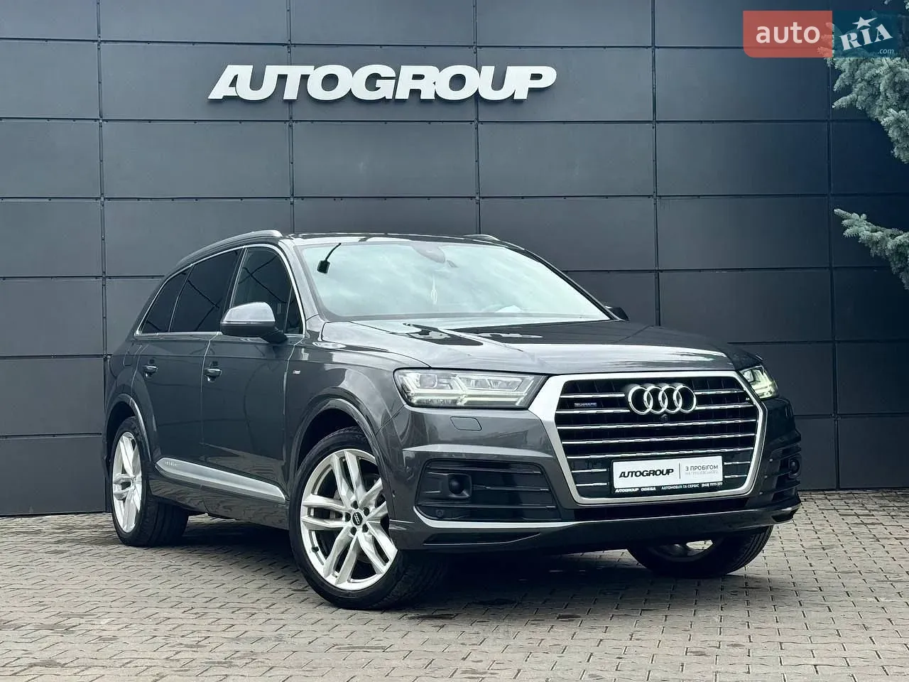 Audi Q7 2016 photo 3