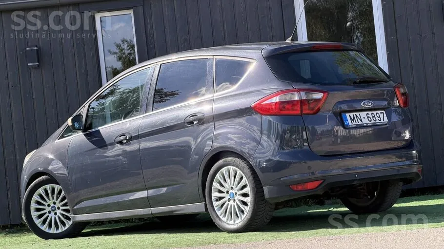 Ford C-Max 2010 photo 4