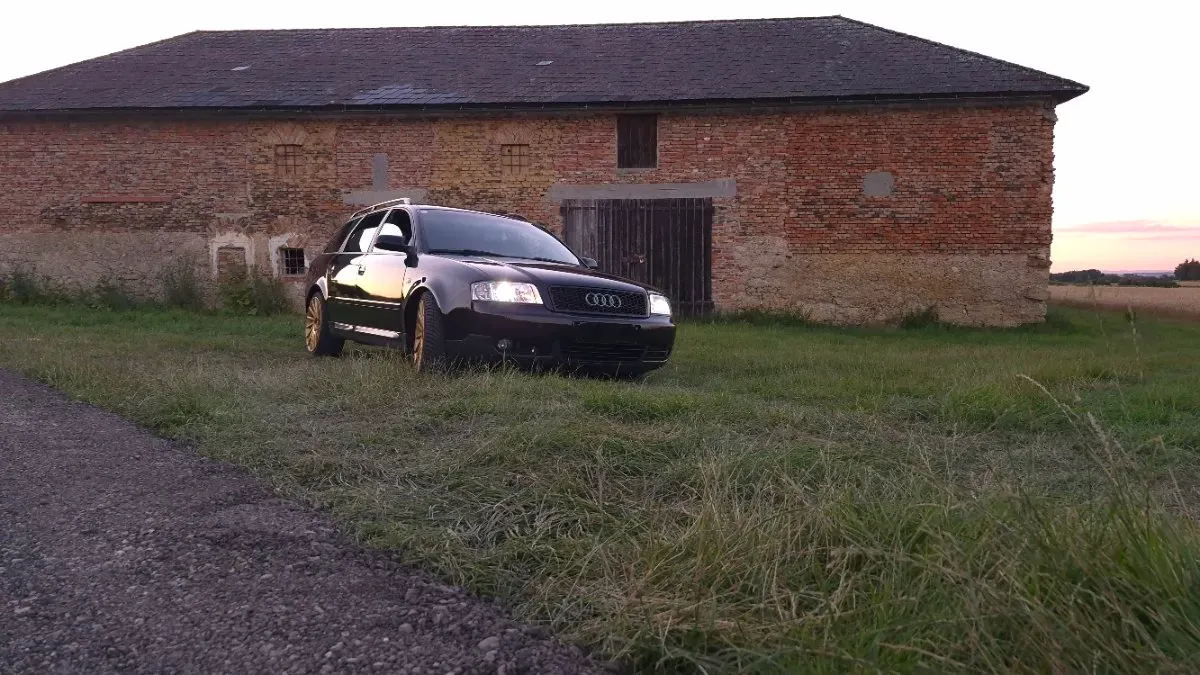 Audi A6 2003 photo 2