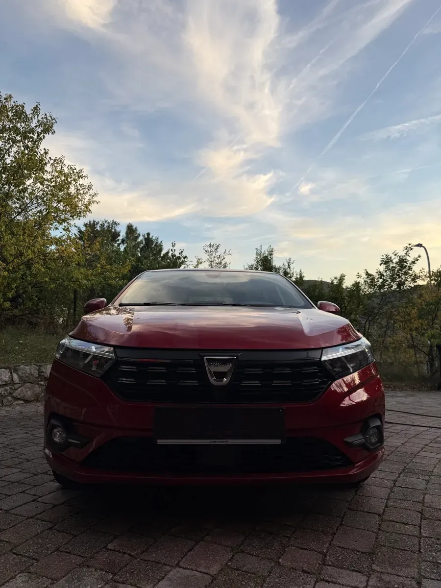 Dacia Sandero 2022 photo 2