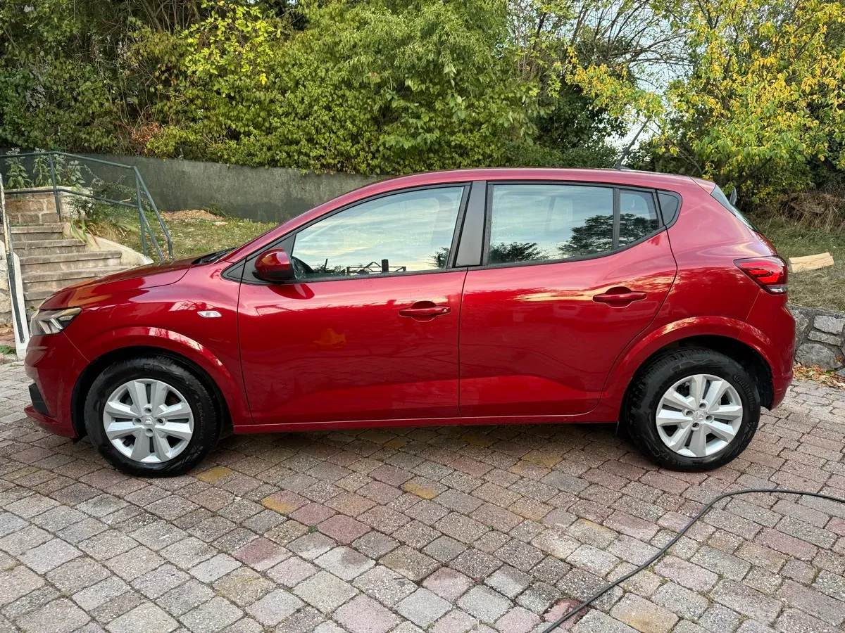 Dacia Sandero 2022 photo 3