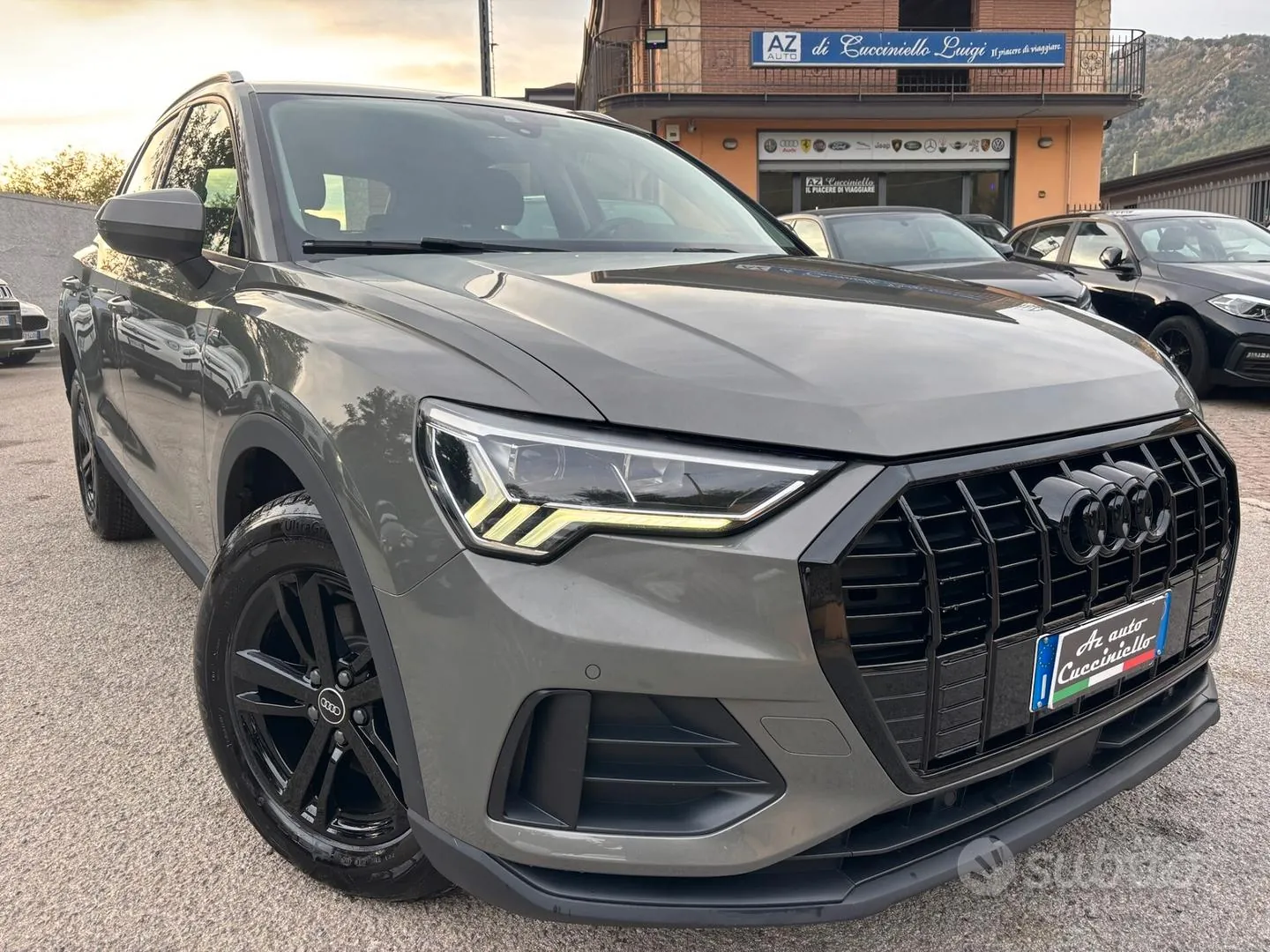 Audi Q3 2023 photo 2