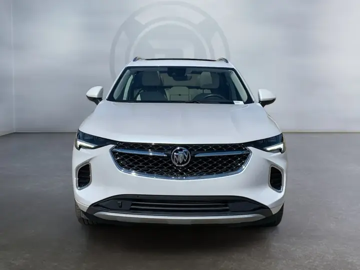Buick Envision 2023 photo 2