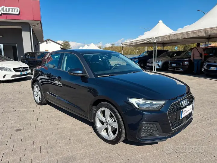 Audi A1 2020 photo 2