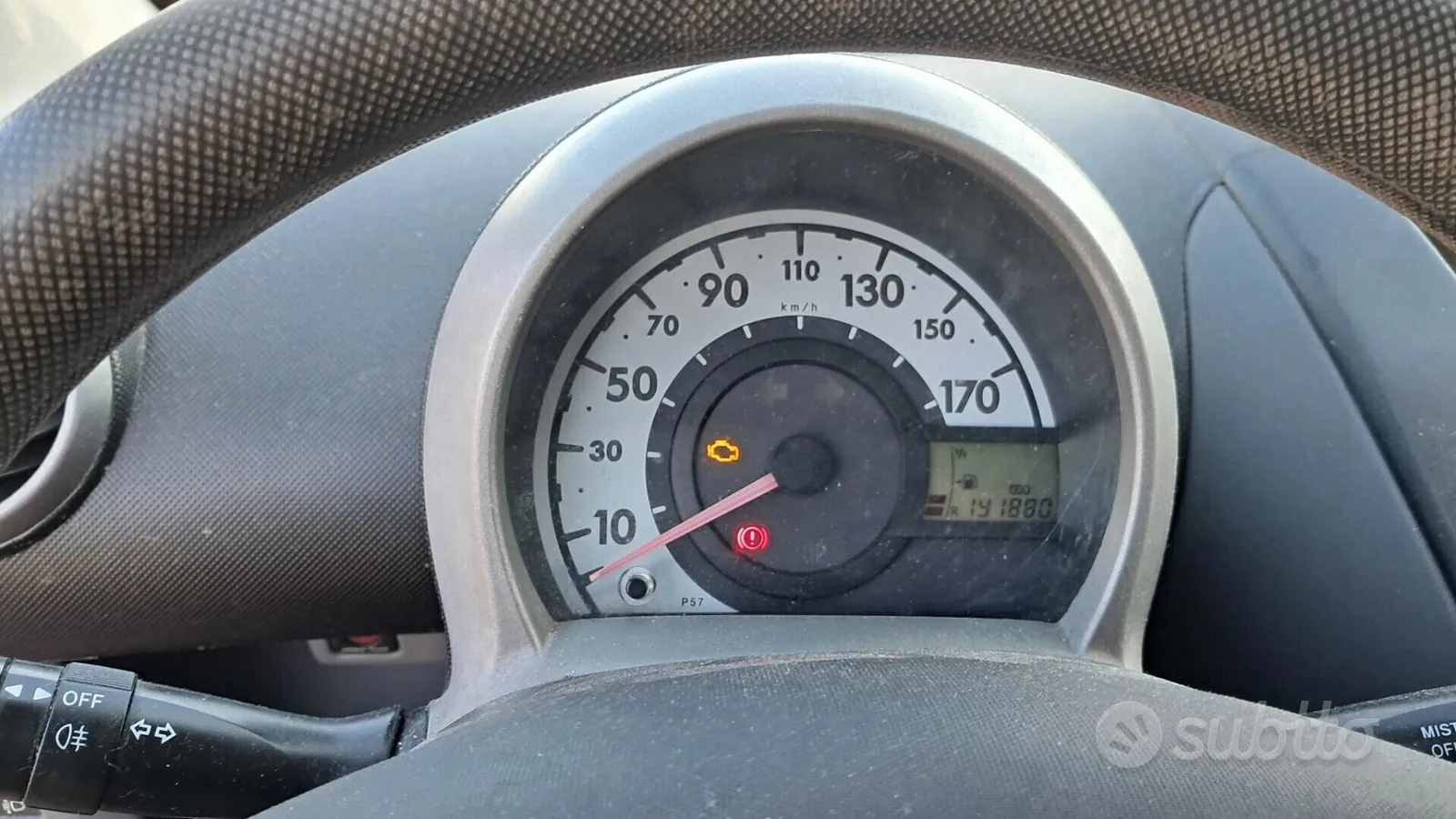 Peugeot 107 2010 photo 5
