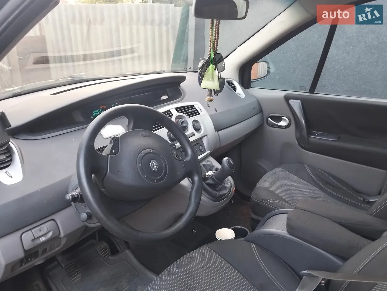 Renault Scenic 2005 photo 4
