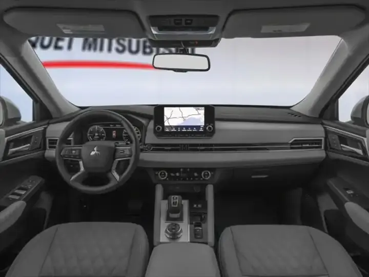 Mitsubishi Outlander 2026 photo 4