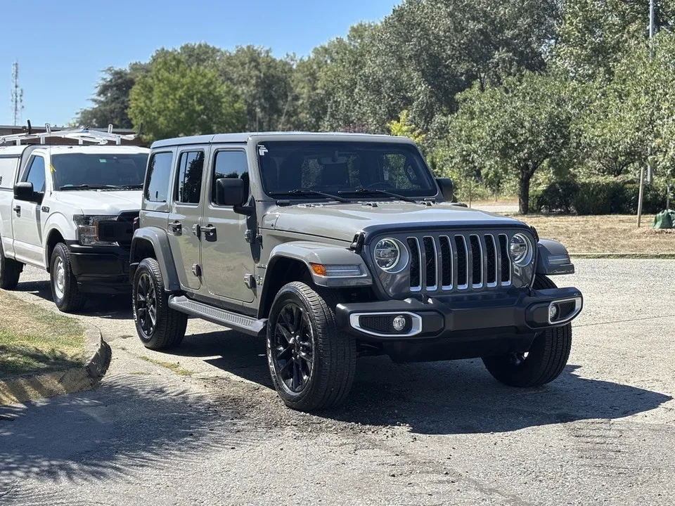 Jeep Wrangler Unlimited 2021 photo 2