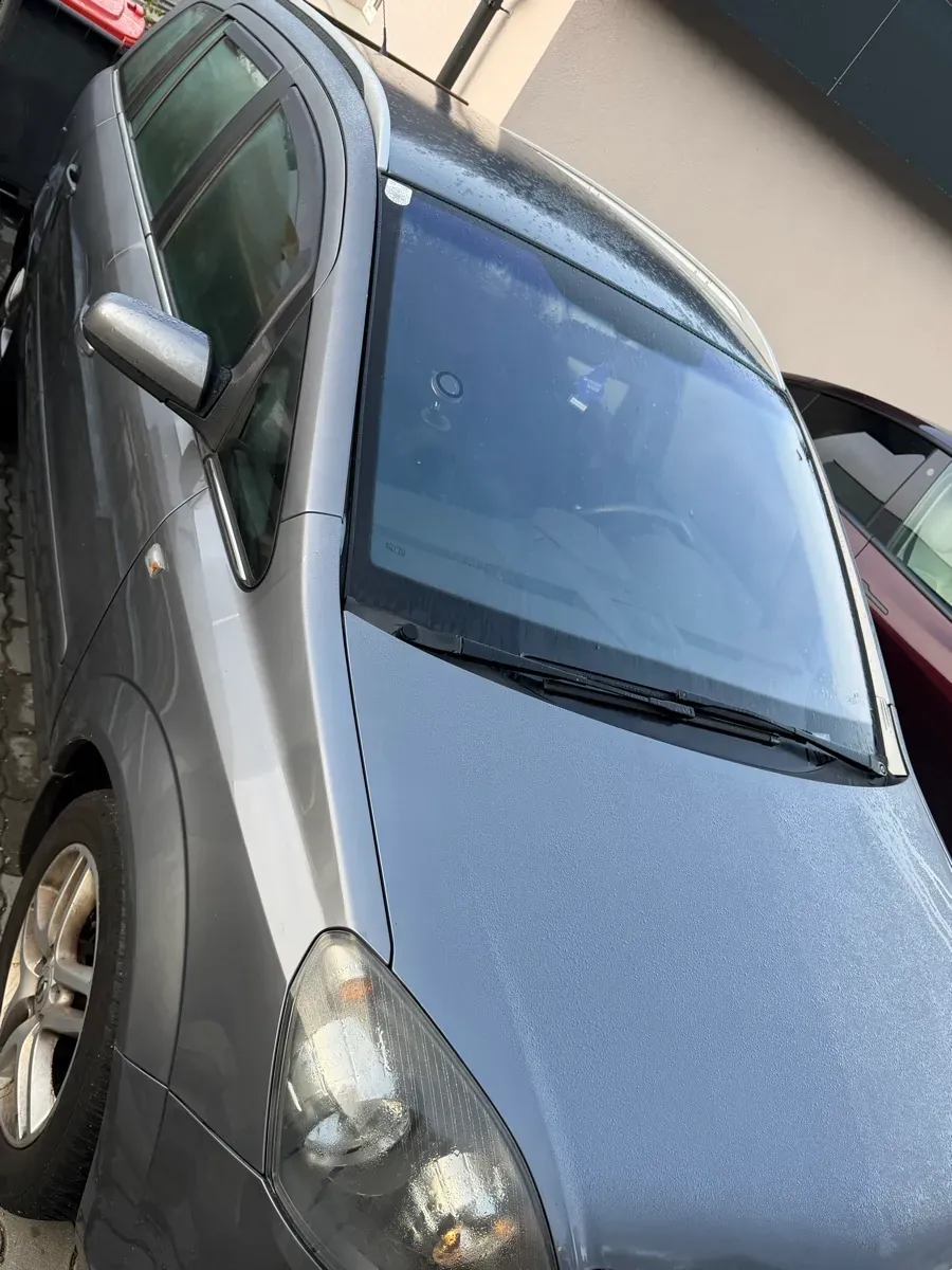 Opel Zafira 2006 photo 2