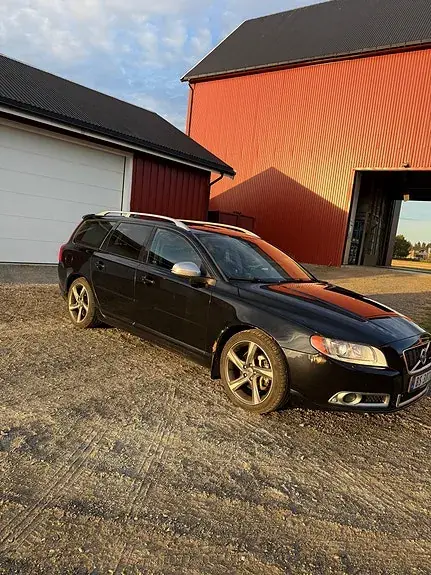 Volvo V70 2012 photo 5
