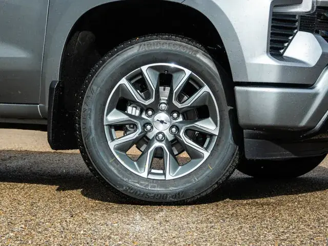 Chevrolet Silverado 1500 2026 photo 3