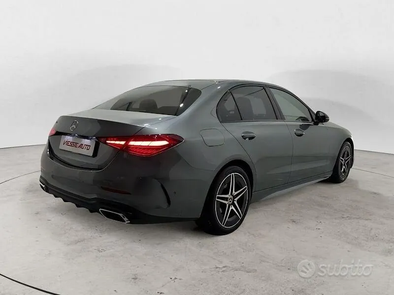 Mercedes-Benz C-Class 2025 photo 3
