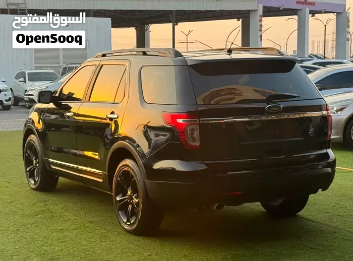 Ford Explorer 2013 photo 3