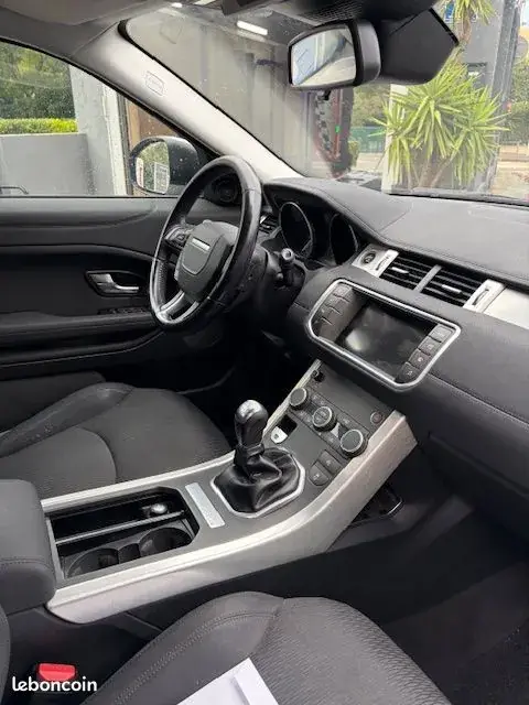 Land Rover Range Rover Evoque 2017 photo 3