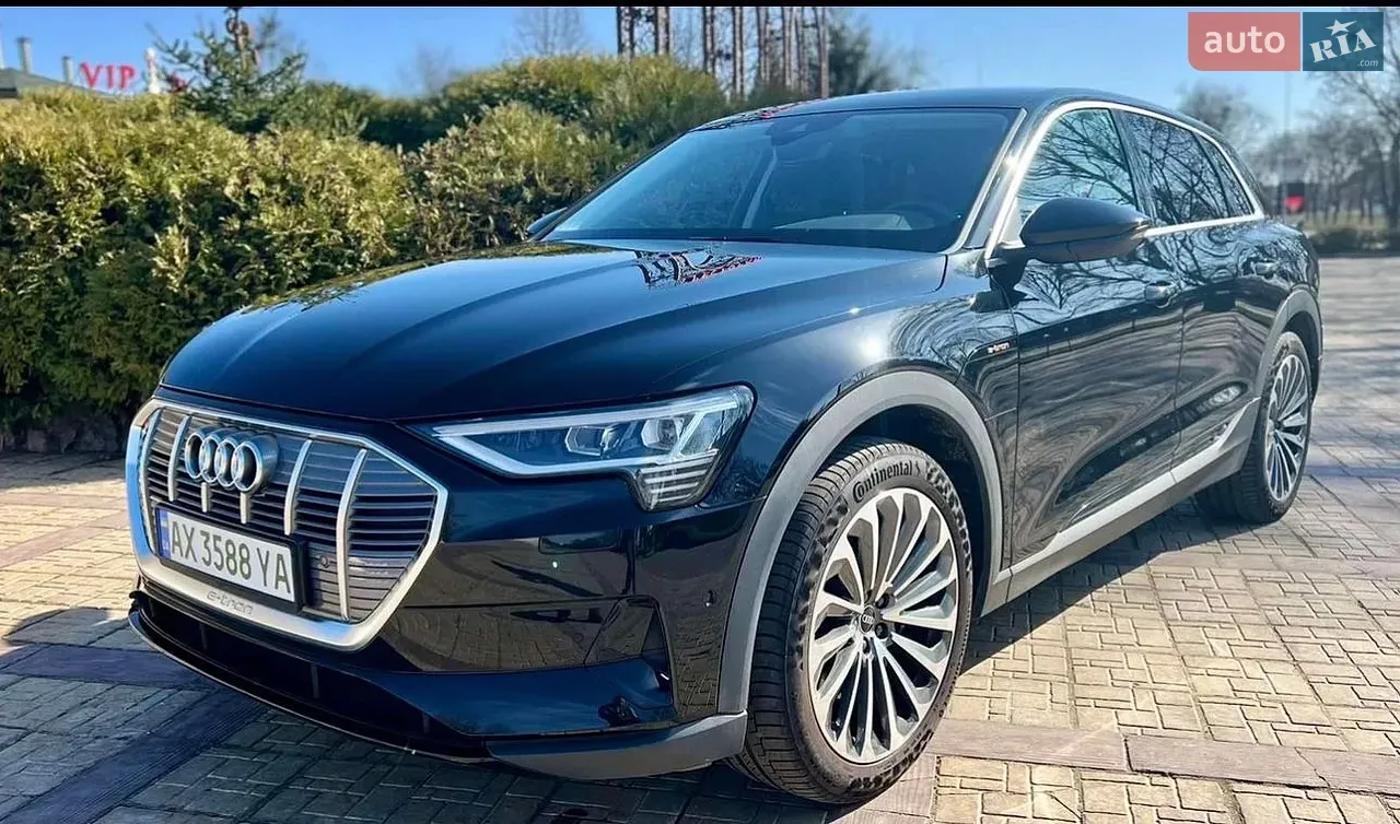 Audi E-Tron