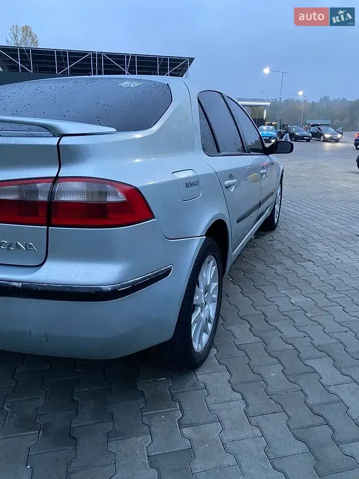 Renault Laguna 2001 photo 4
