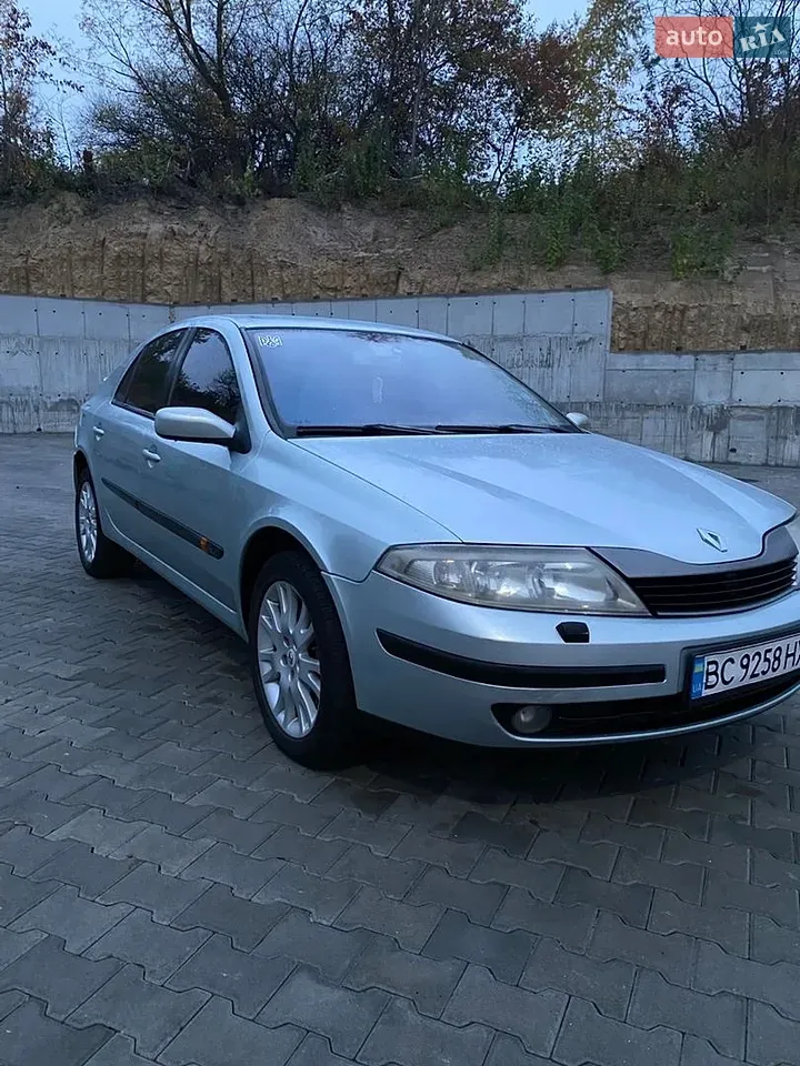 Renault Laguna