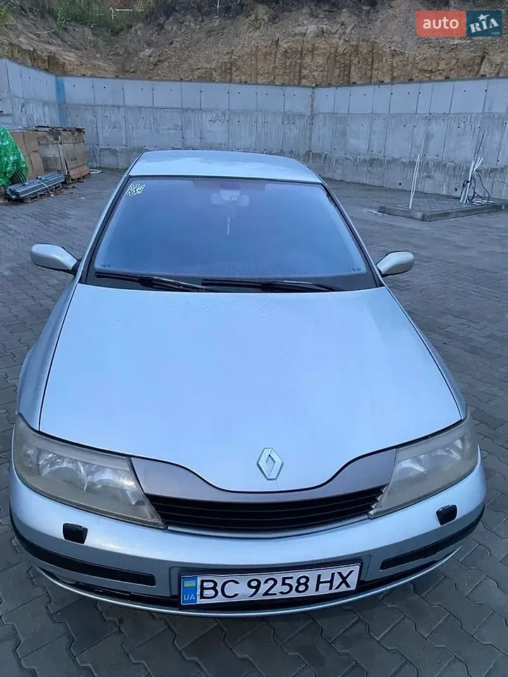 Renault Laguna 2001 photo 2