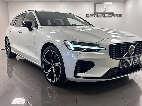 Volvo V60 2023 photo 2