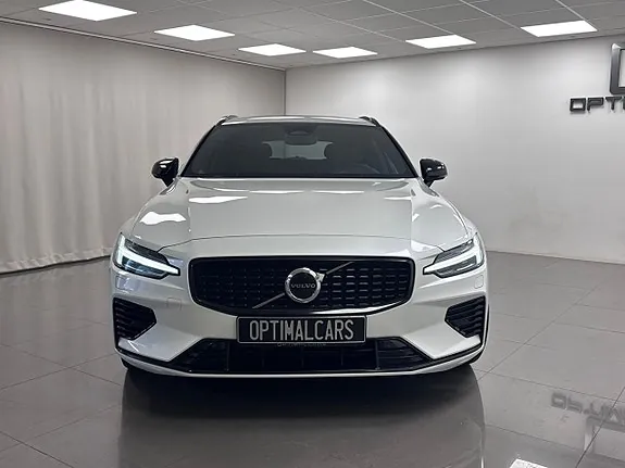 Volvo V60 2023 photo 3