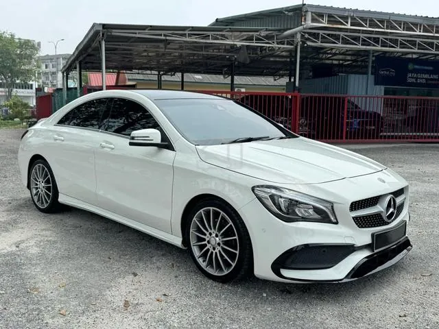 Mercedes-Benz Cla200