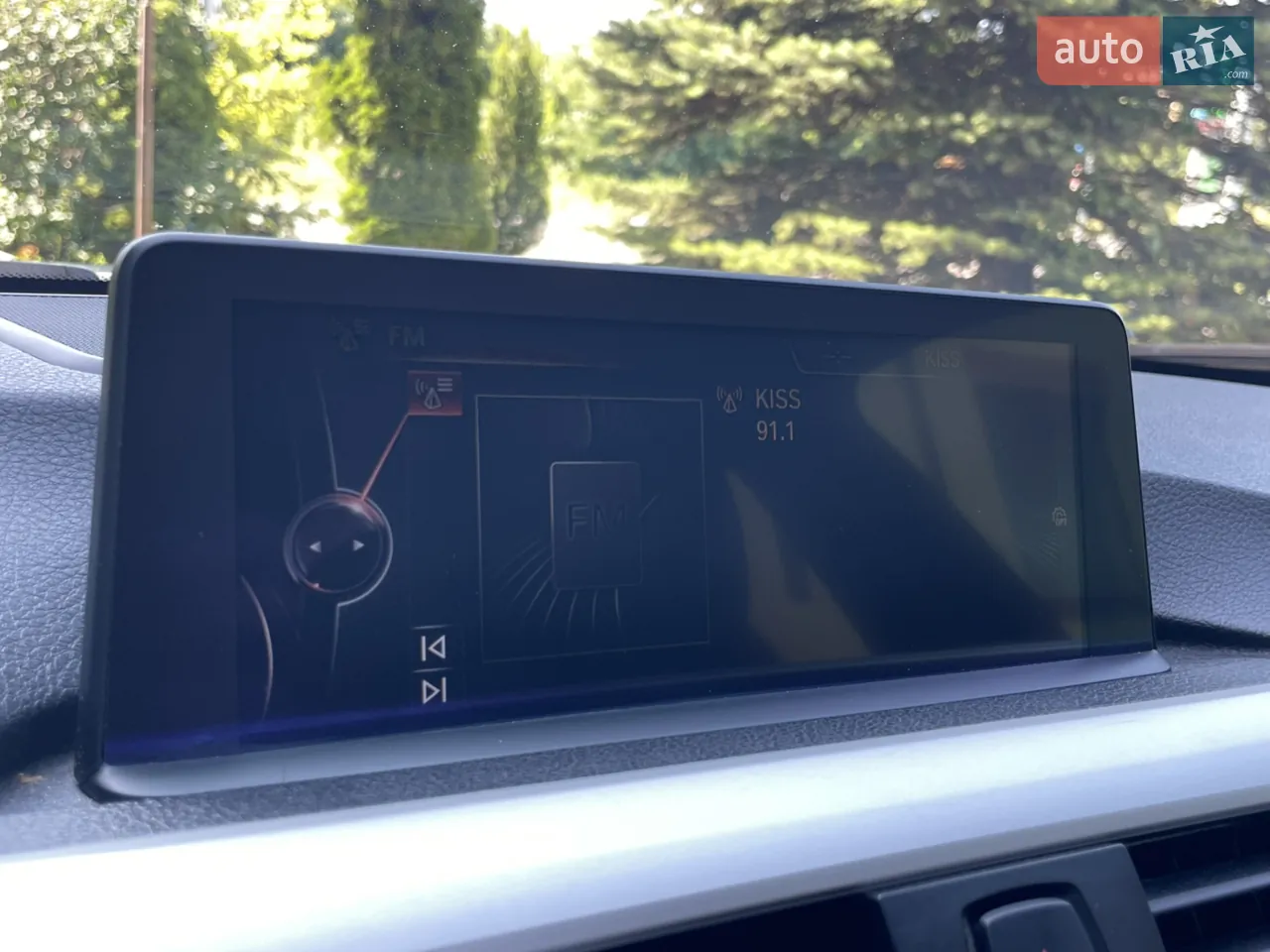 BMW 3 Series 2014 photo 2