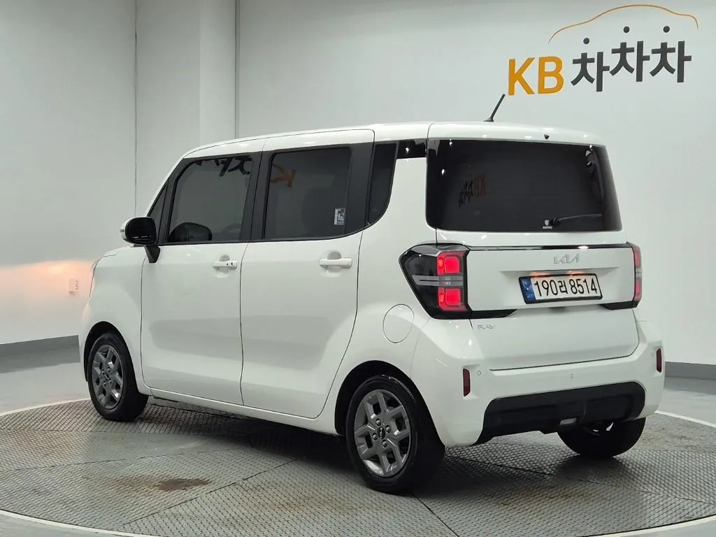 Kia Ray 2023 photo 2