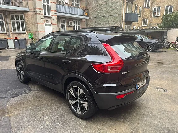 Volvo Xc40 2022 photo 2