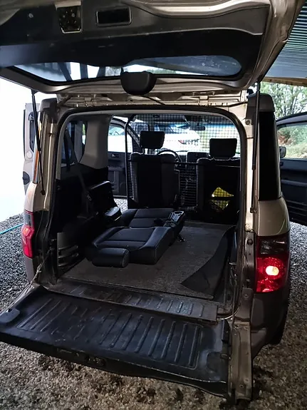 Honda Element 2003 photo 2