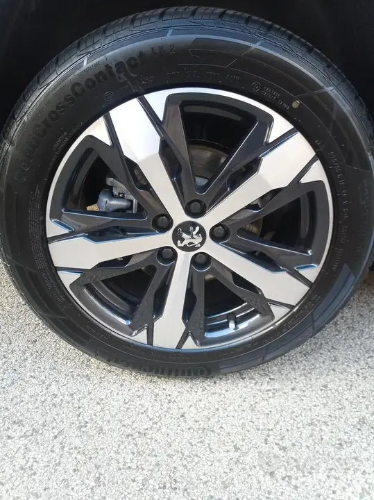 Peugeot 5008 2019 photo 4