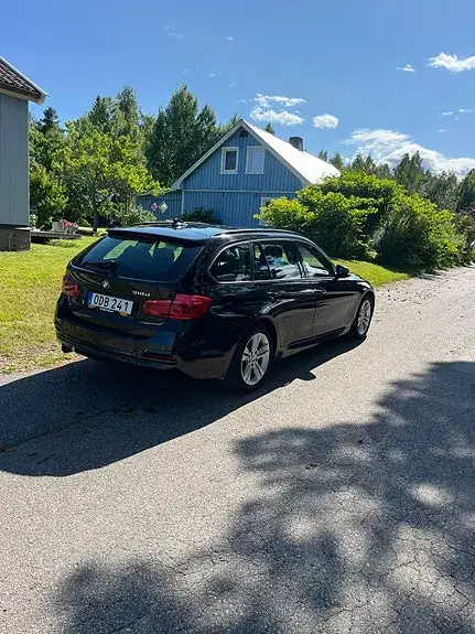 BMW 318D 2016 photo 2