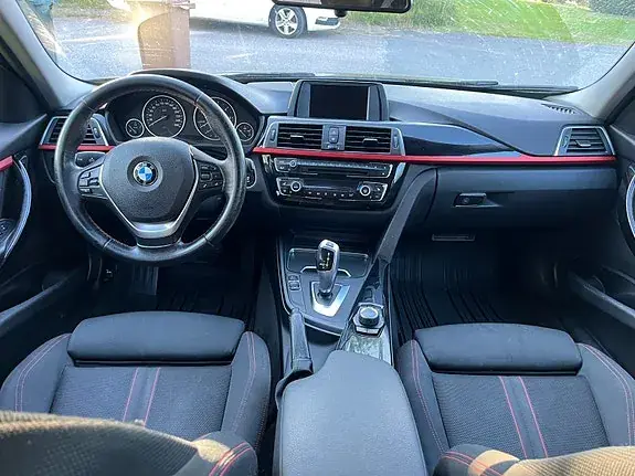 BMW 318D 2016 photo 4