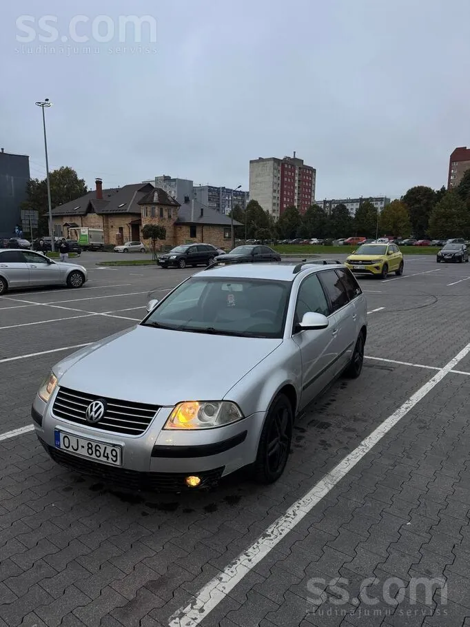 Volkswagen Passat 2004 photo 3