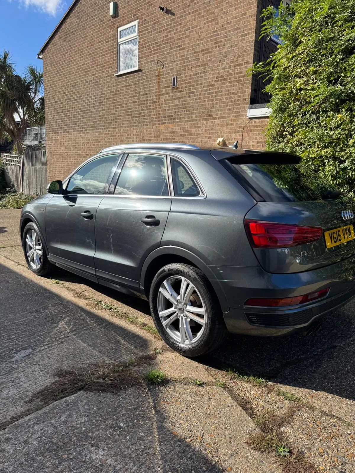 Audi Q3 2015 photo 4