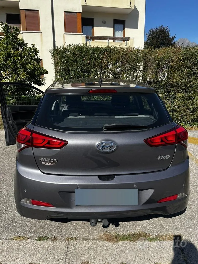 Hyundai I20 2015 photo 4