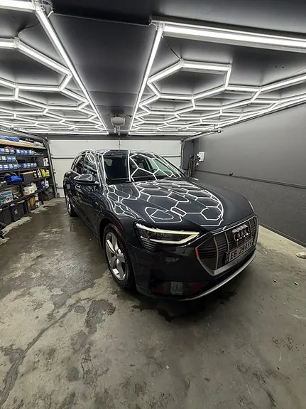 Audi E-Tron 2020 photo 5