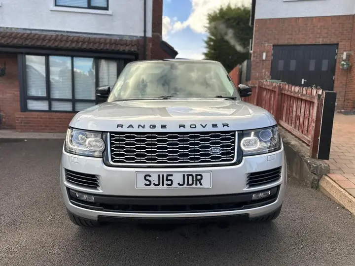 Land Rover Range Rover 2015 photo 2