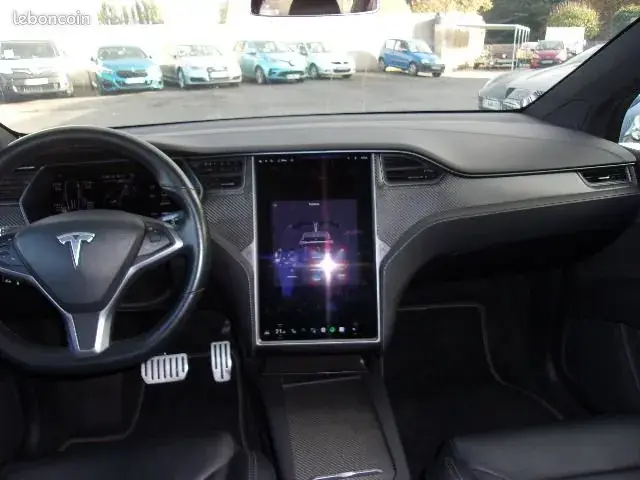 Tesla Model X 2019 photo 5