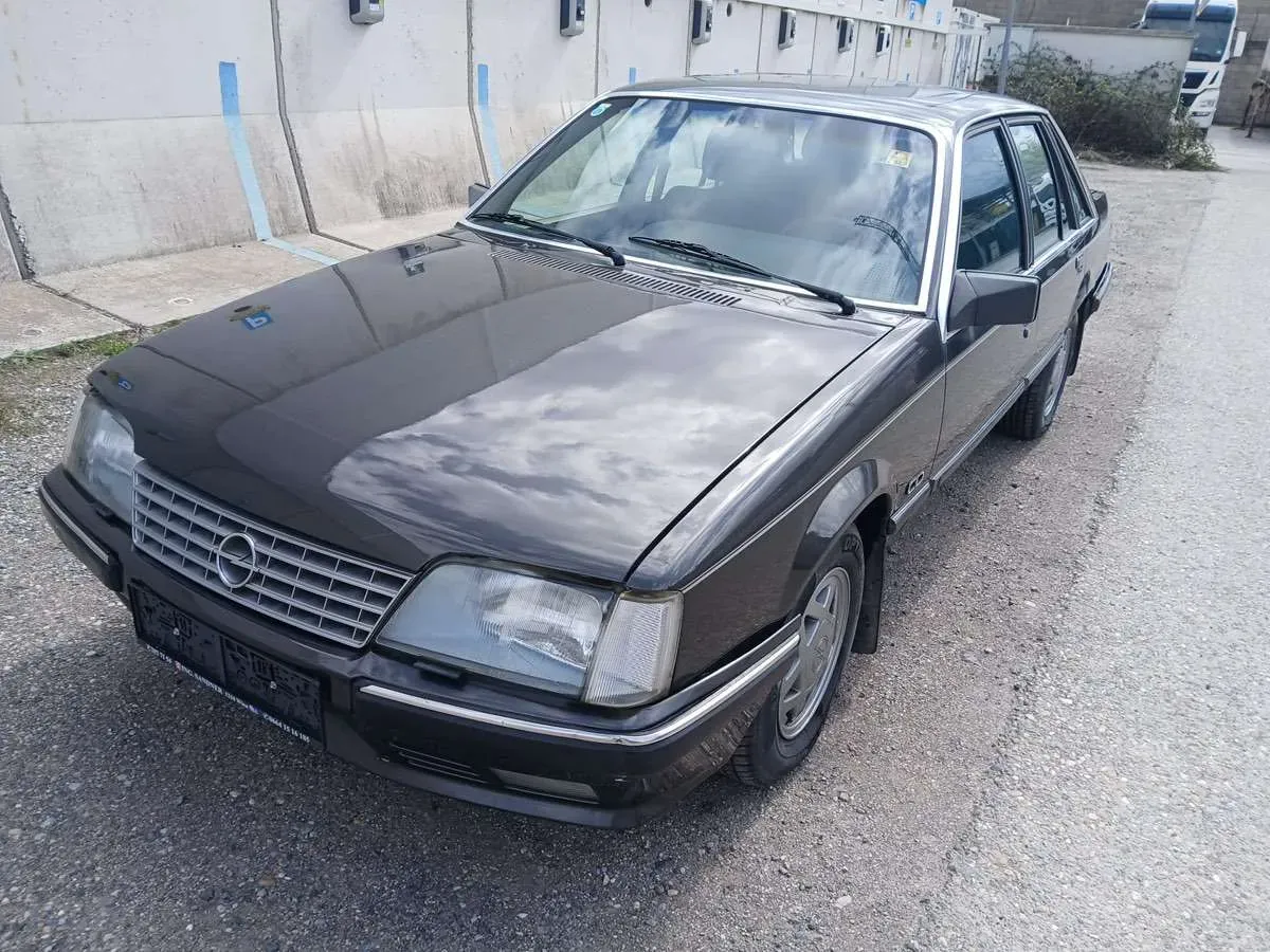 Opel Senator