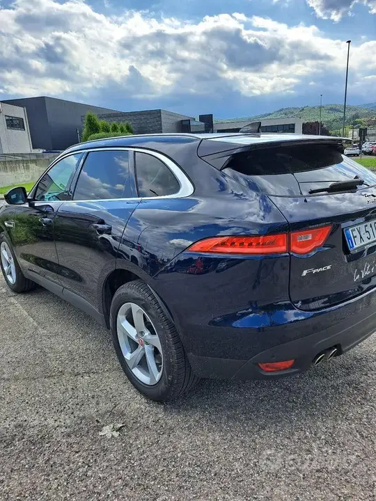 Jaguar F-Pace 2019 photo 3