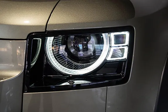 Land Rover Defender 110 2022 photo 4