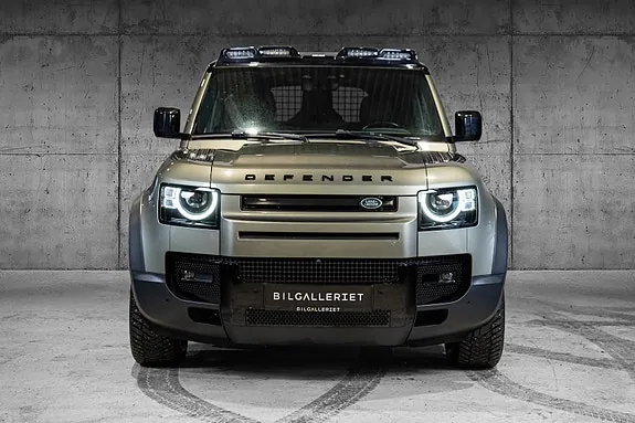 Land Rover Defender 110 2022 photo 2
