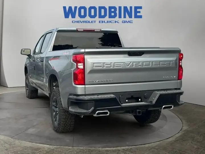 Chevrolet Silverado 1500 2026 photo 3